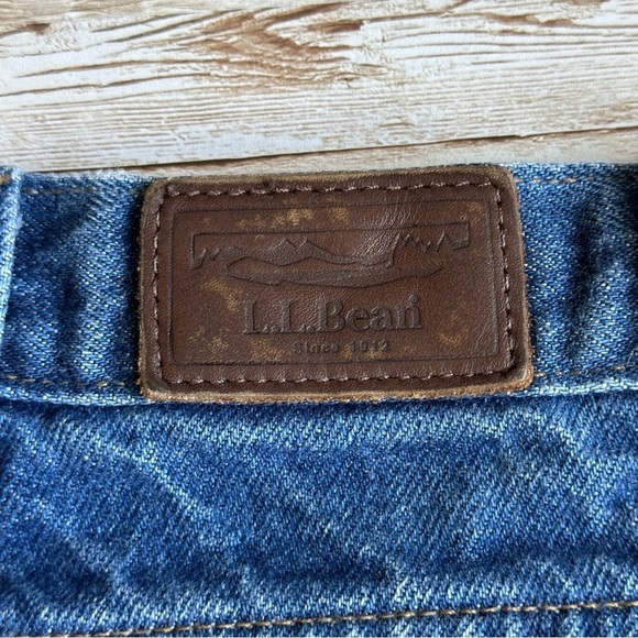 L.L. Bean Men's Double L® Jeans Natural Fit | 42x34 - Picture 11 of 11